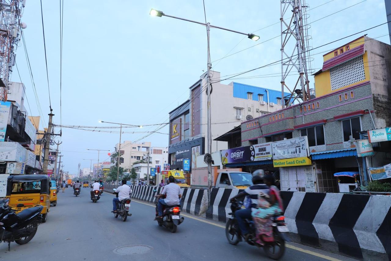 Bed & Breakfast Kans One - Madipakkam